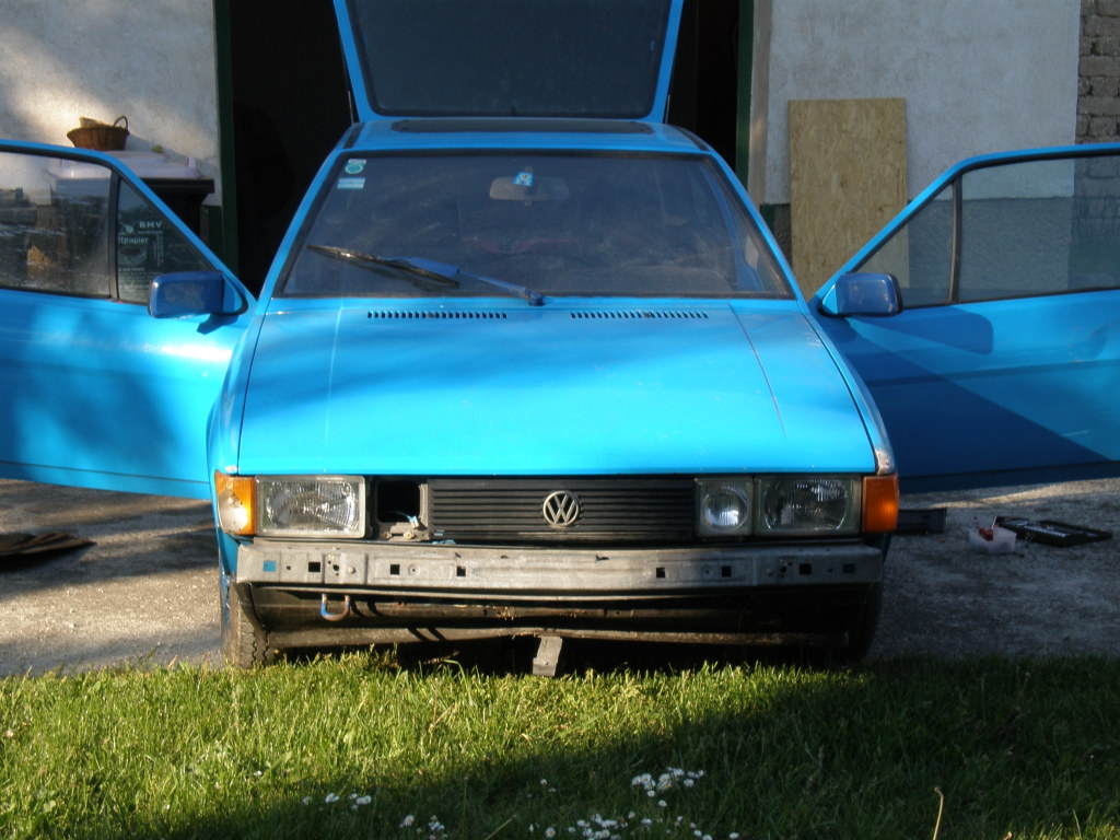 010.JPG