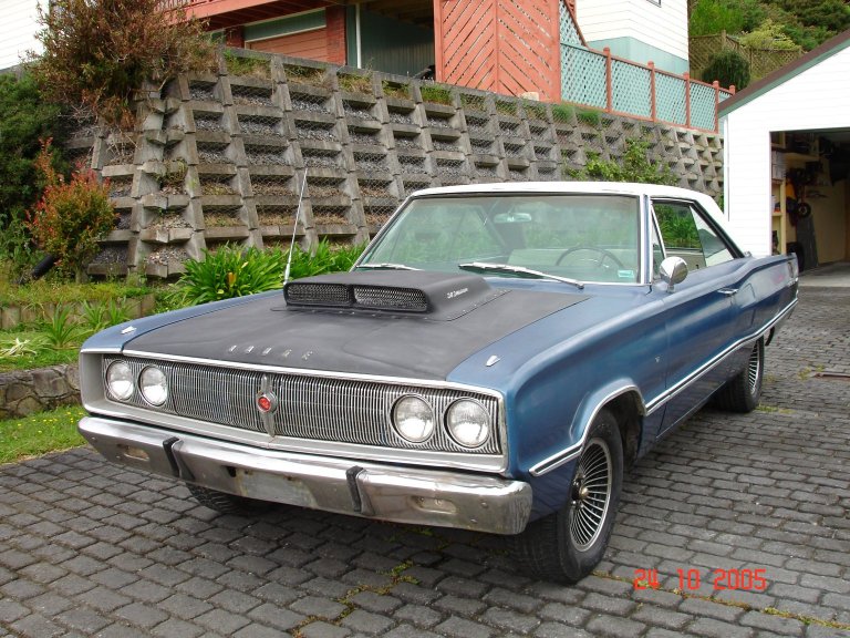 dodge111.jpg