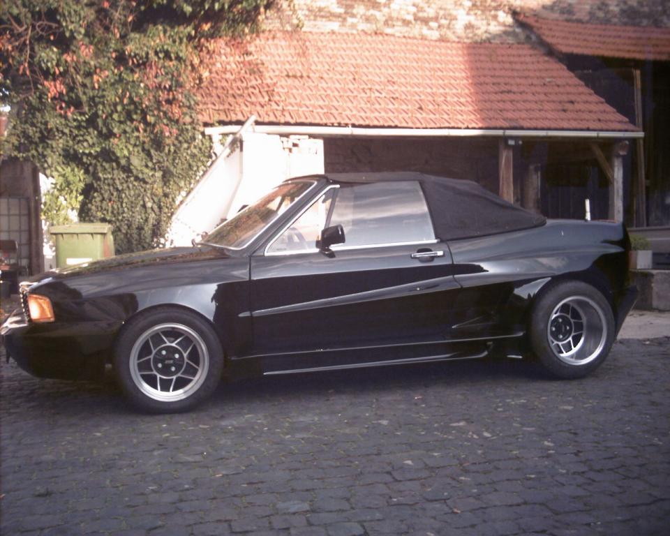 AAAA0112.jpg
