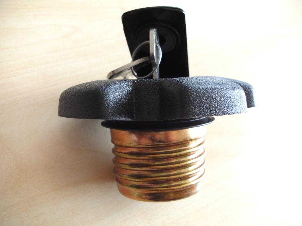 tankdeckel geschr. unten.jpg