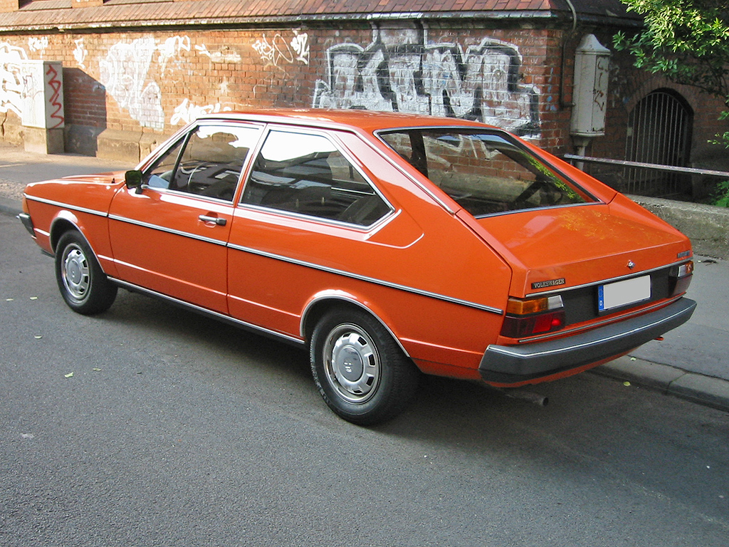 Vw_passat_b1_facelift_h_sst.jpg
