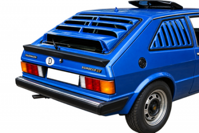 mein erster Scirocco nach der zweiten Lackierung in Metallic Blau Heckansicht.png
