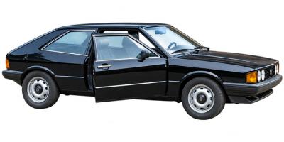 zweiter Scirocco nach der Lackierung in Schwarz Metallic.png